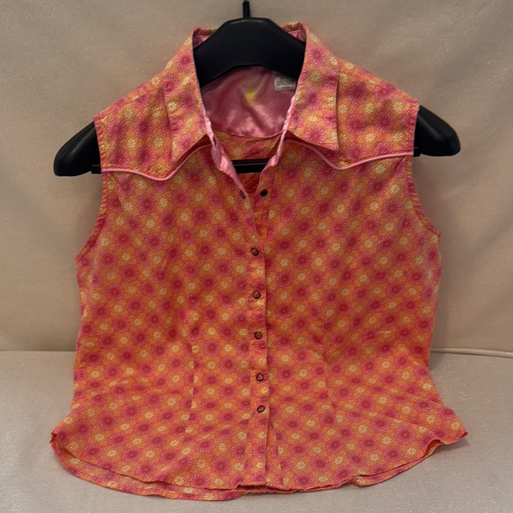 Vibrant Pink Floral Sleeveless Button-Down Shirt
